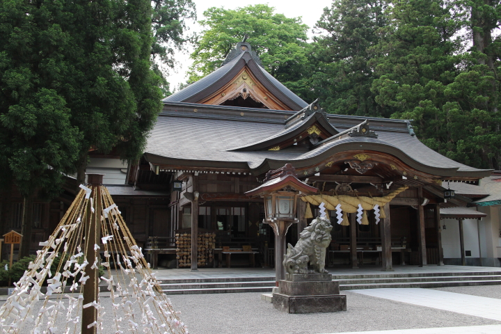 白山比咩神社