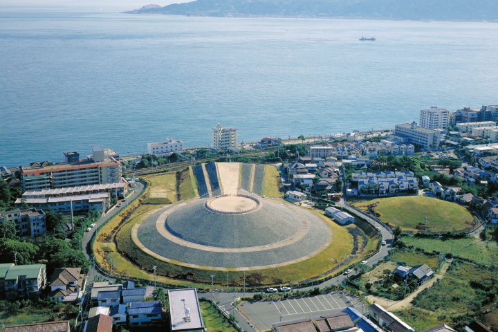 五色塚古墳